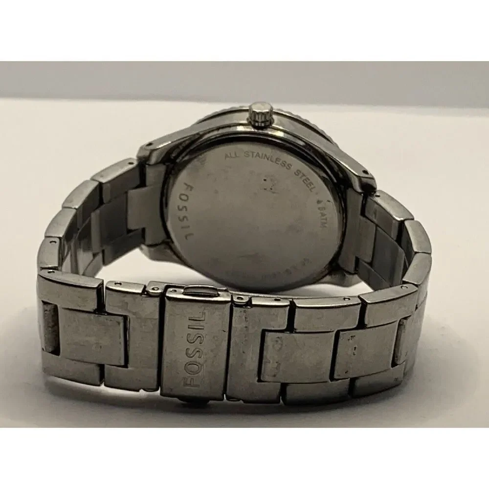 Fossil ES2860 Womens Silver Stainless Steel Analog Dial Quartz Wrist Watch KL214